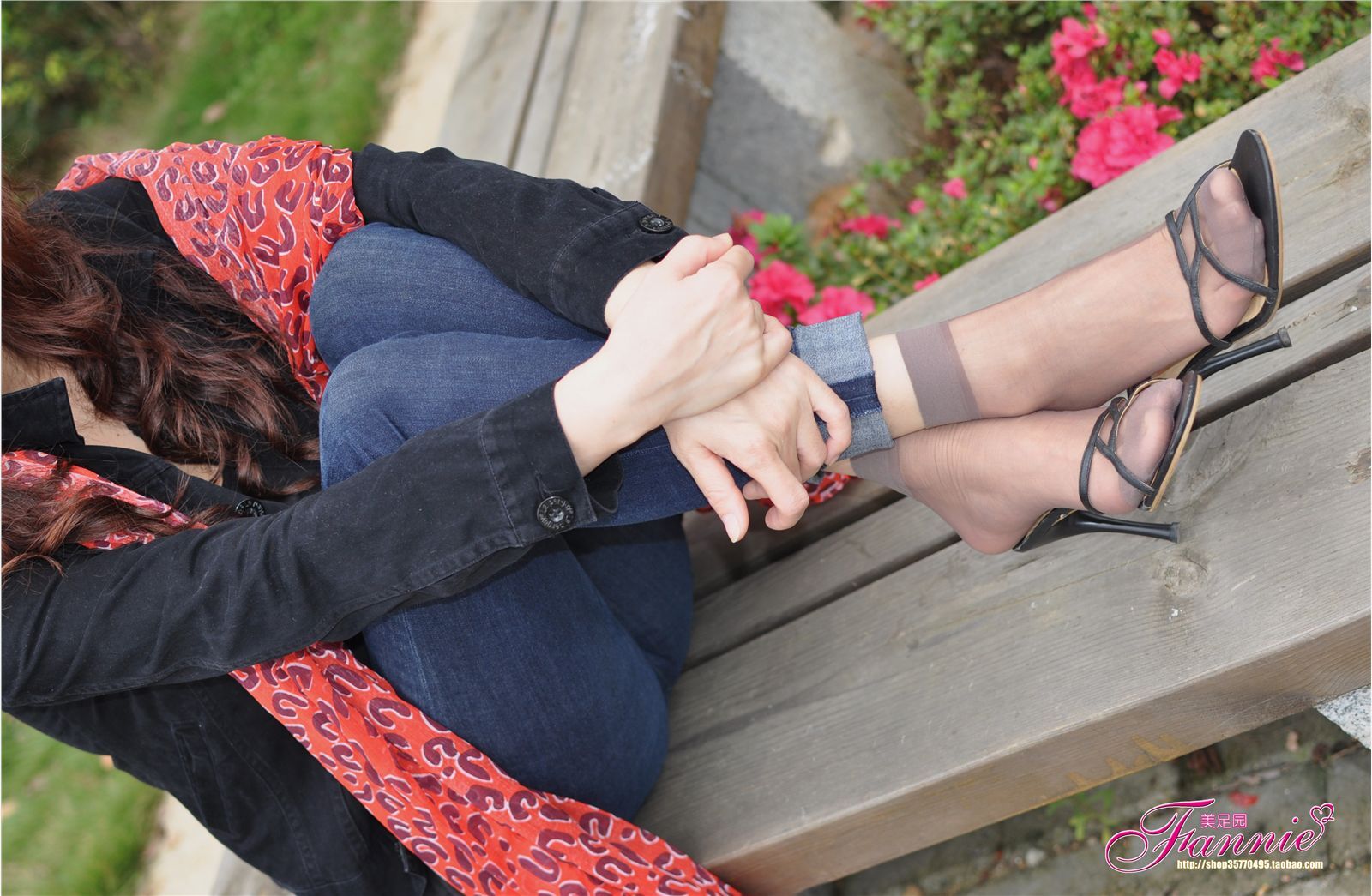 心绪盈秋。灰丝 芬妮高清丝足